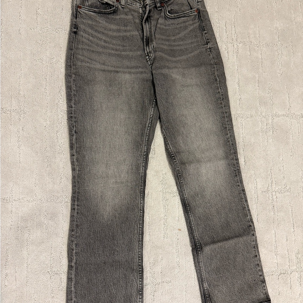 Zara Gray Straight-Leg Jeans with Medium-Rise Waist